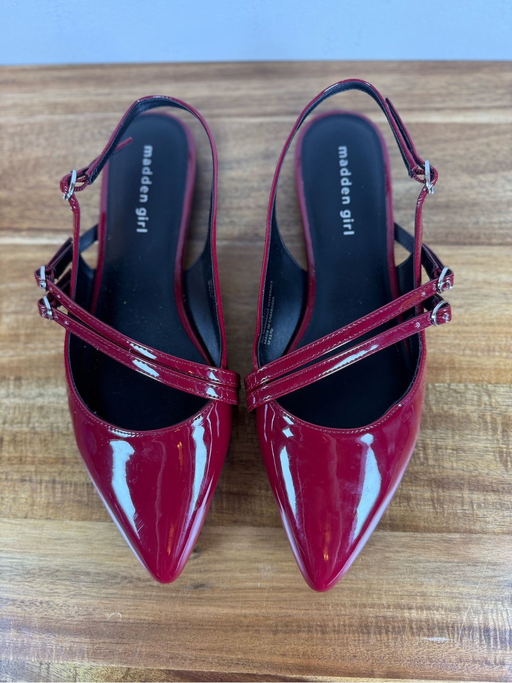 Madden Girl Glossy Red Slingback Pointed Toe Flats Size 9